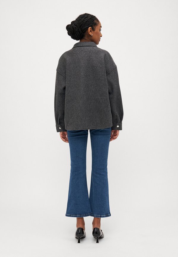 VMVINNE JACKET  - Summer jacket - asphalt4