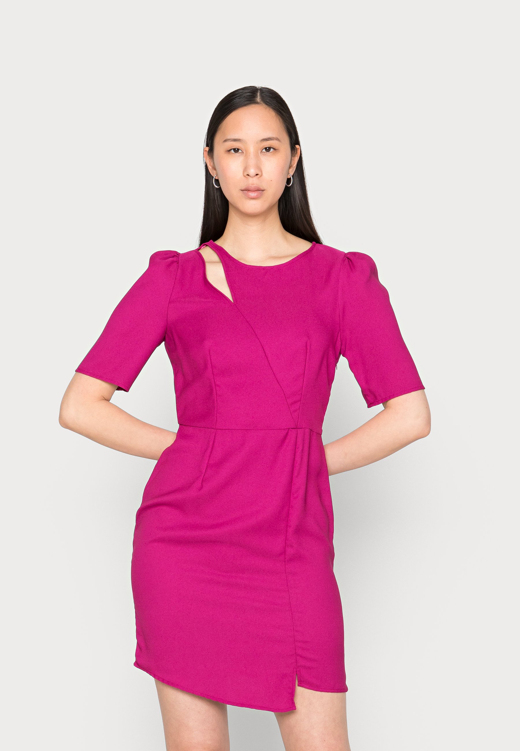 Naf Naf Vestido de mujer NafNaf, sin mangas y escote cruzado LHNR61AD -  GLAMI.es