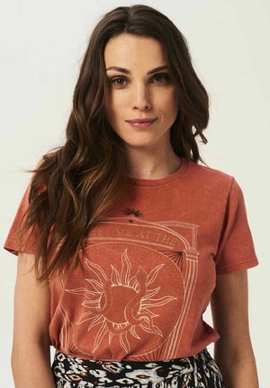 T-shirt print - arabian spice