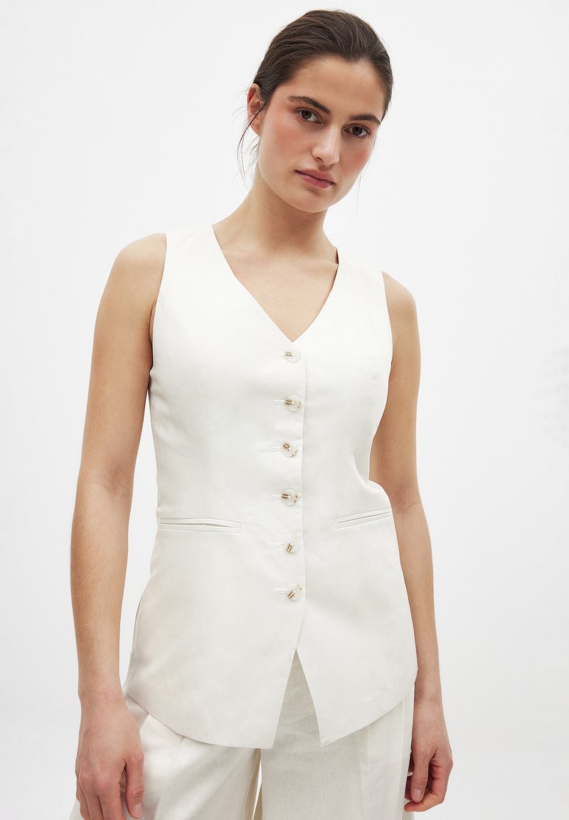 NA-KD - V NECK - Waistcoat - cream, Enlarge