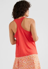 O'Neill ESSENTIALS RACER BACK - Viršus - sunrise red