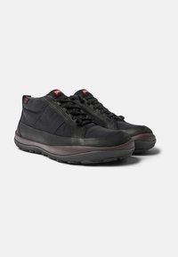 Camper PEU PISTA GM czarny