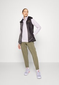 Columbia GLACIAL™ 1/2 ZIP - Camisola de lã polar - lilac