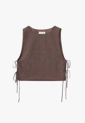 Ärmelloses braunes Crop-Top mit seitlichen Bindungen, rundem Ausschnitt und glattem Stoff, entworfen für eine figurbetonte Passform und verstellbaren Sitz auf beiden Seiten.