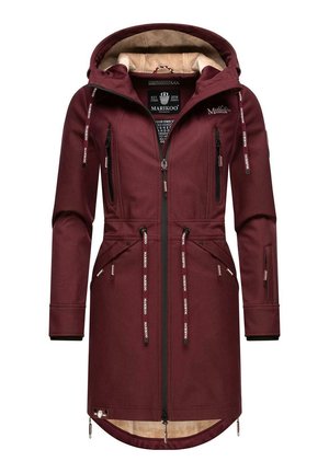 Manteau long bordeaux avec une capuche doublée en polaire, plusieurs poches zippées, cordons de serrage ajustables et un ourlet arrondi. Fabriqué à partir d'un tissu doux.