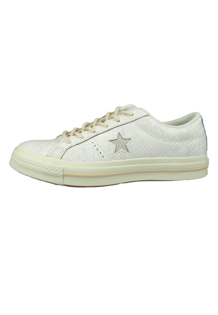 converse white leather one star