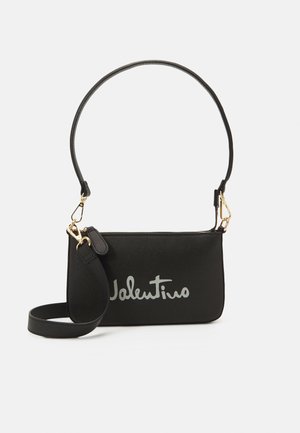 Valentino Bags SHORE  - Sac à main - nero