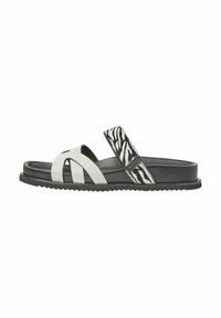 Schwarz-weiße Rutschsandalen mit einem Zebramuster-Riemen, Gummisohle und breitem Überkreuz-Design an der Vorderseite mit strukturiertem Finish.