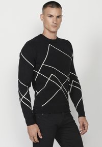 Koroshi Pulover - black
