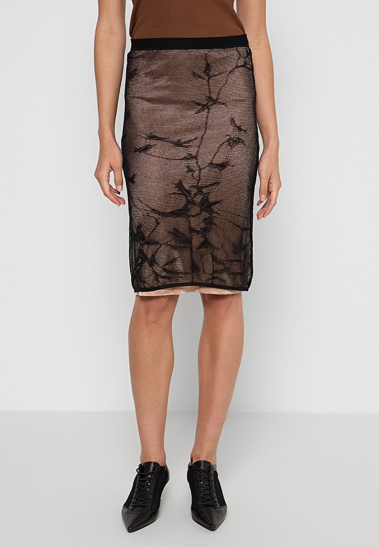 N°21 Kokerrok zwart N°21 Kokerrok zwart