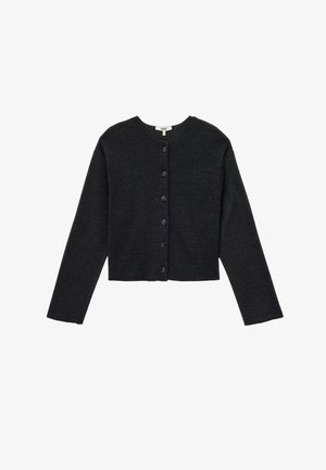 Dunkelgraue, langärmelige, verkürzte Strickjacke mit rundem Ausschnitt und sechs vorderen Knöpfen, flach auf einem weißen Hintergrund ausgelegt.