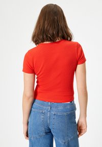 Koton CAT - Camiseta estampada - red