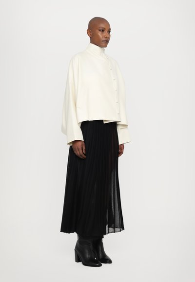 REMAIN SUITING JACKET - Lagana jakna - off white