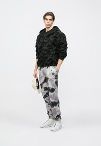 HUF STAR REPEAT JACKET UNISEX - Giacca in pile - grey