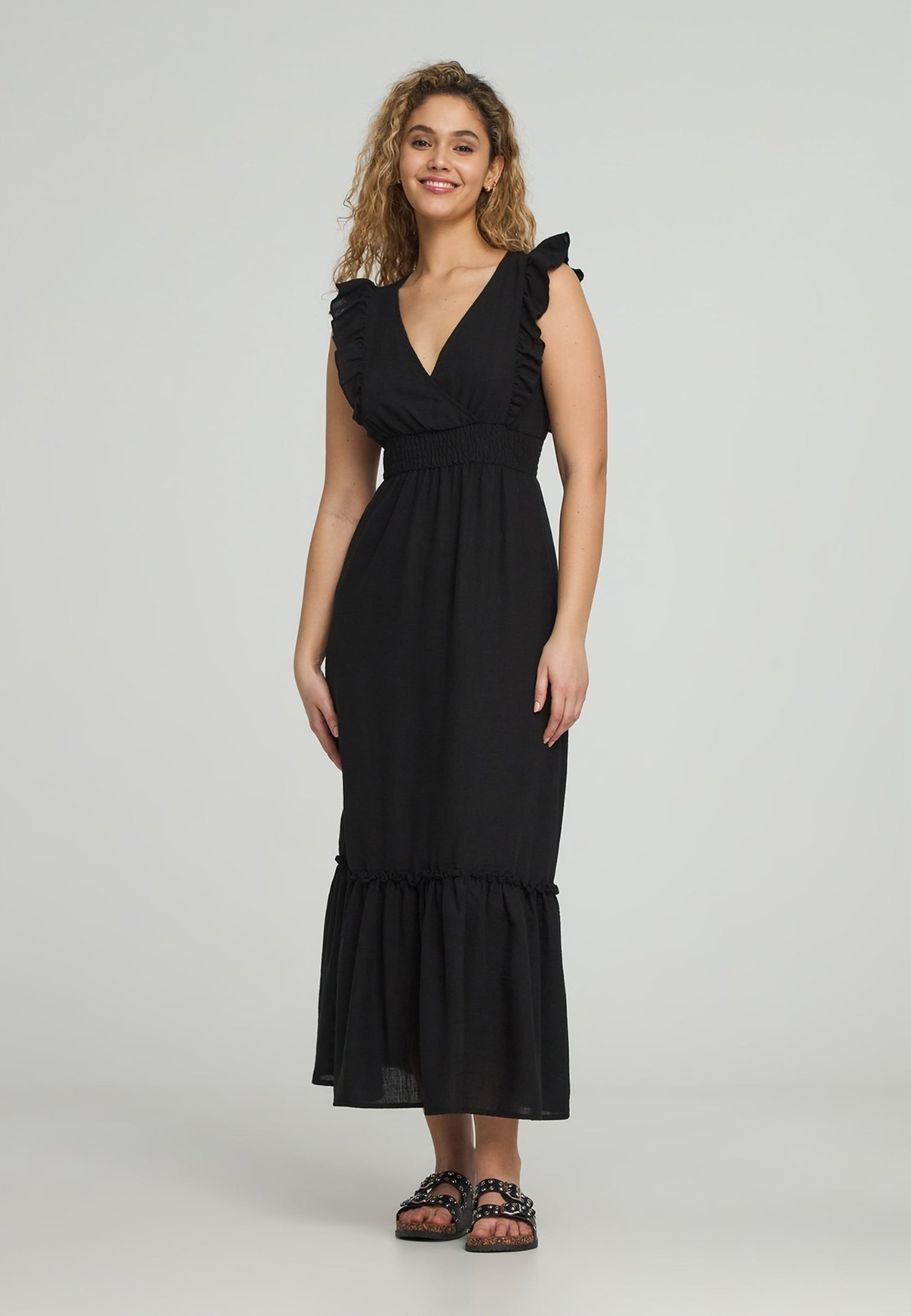 Terranova Vestiti Con Balze Zalando Terranova CON BALZE E MANICA