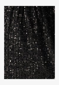 Valgt, black sequin