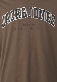 Jack & Jones JJECALEB VARSITY TEE O NECK 2 PACK - Majica kratkih rukava s printom - vineyard wine/brown