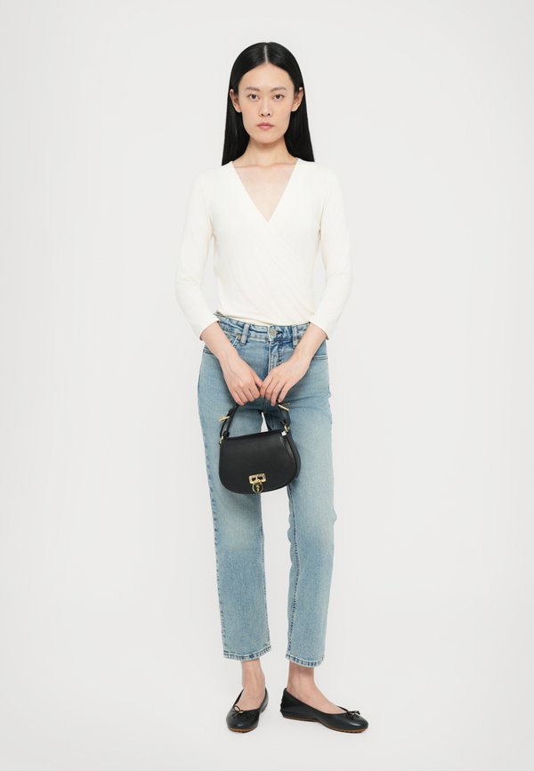 HIGH RISE STRAIGHT ANKLE JEAN - Straight leg jeans - alicia wash4