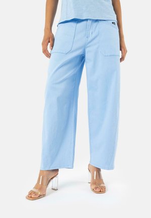 ISABELLA - Pantaloni - soft blue
