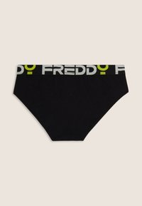 Ropa interior de algodón negra con una amplia cintura elástica que lleva impresa la palabra "FREDDY" en blanco y verde lima. Diseño clásico tipo slip con textura suave.