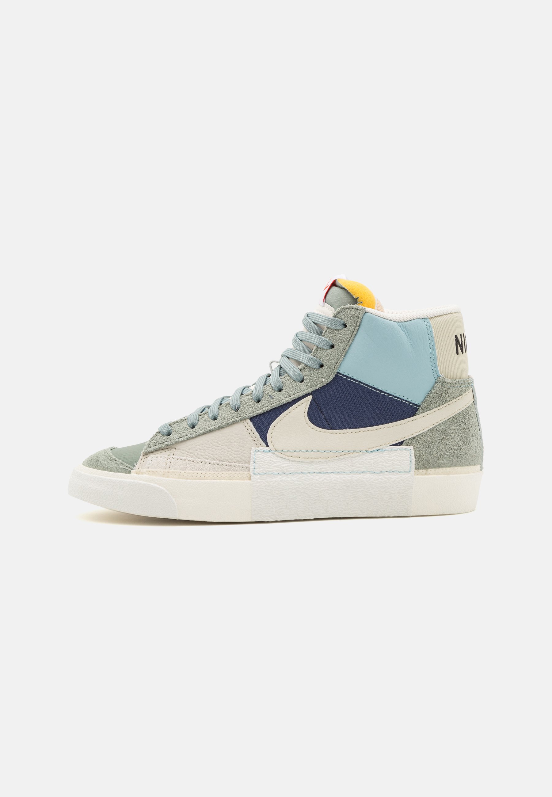 Nike Sportswear BLAZER MID 77 PRO CLUB - High-top trainers - mica  green/light bone/midnight navy/ocean bliss/sail/turquoise 