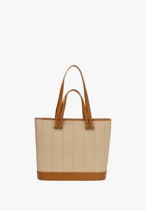 Bolsa de tela beige con rayas verticales, con ribetes de cuero sintético marrón y asas dobles. Presenta herrajes metálicos para la sujeción de las asas.