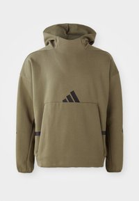 Felpa con cappuccio verde oliva in tessuto morbido, con tasca frontale e dettagli del logo neri. Il design include una vestibilità comoda e polsini a costine.