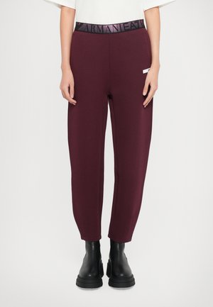 TROUSER - Tepláky - bordeaux