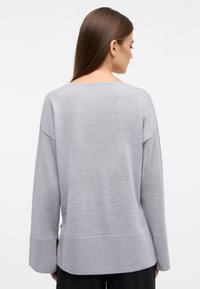 Eterna MIT RUNDHALS - Trui - silber
