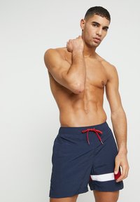 Tommy Hilfiger MEDIUM DRAWSTRING - Calções de banho - blue