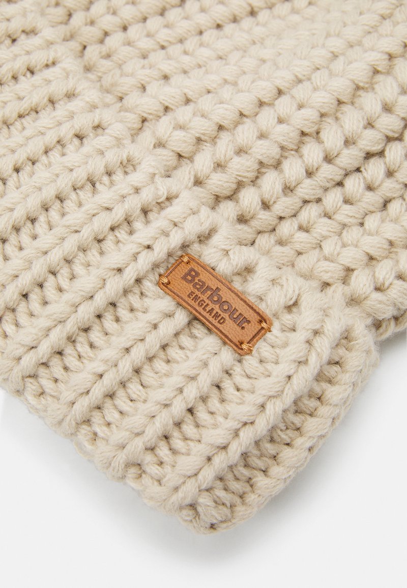 Barbour Saltburn Beanie NWOT Knit Hat OS Pearl Cream Faux Fur Pom Pom‎ Barbour Women main image 2