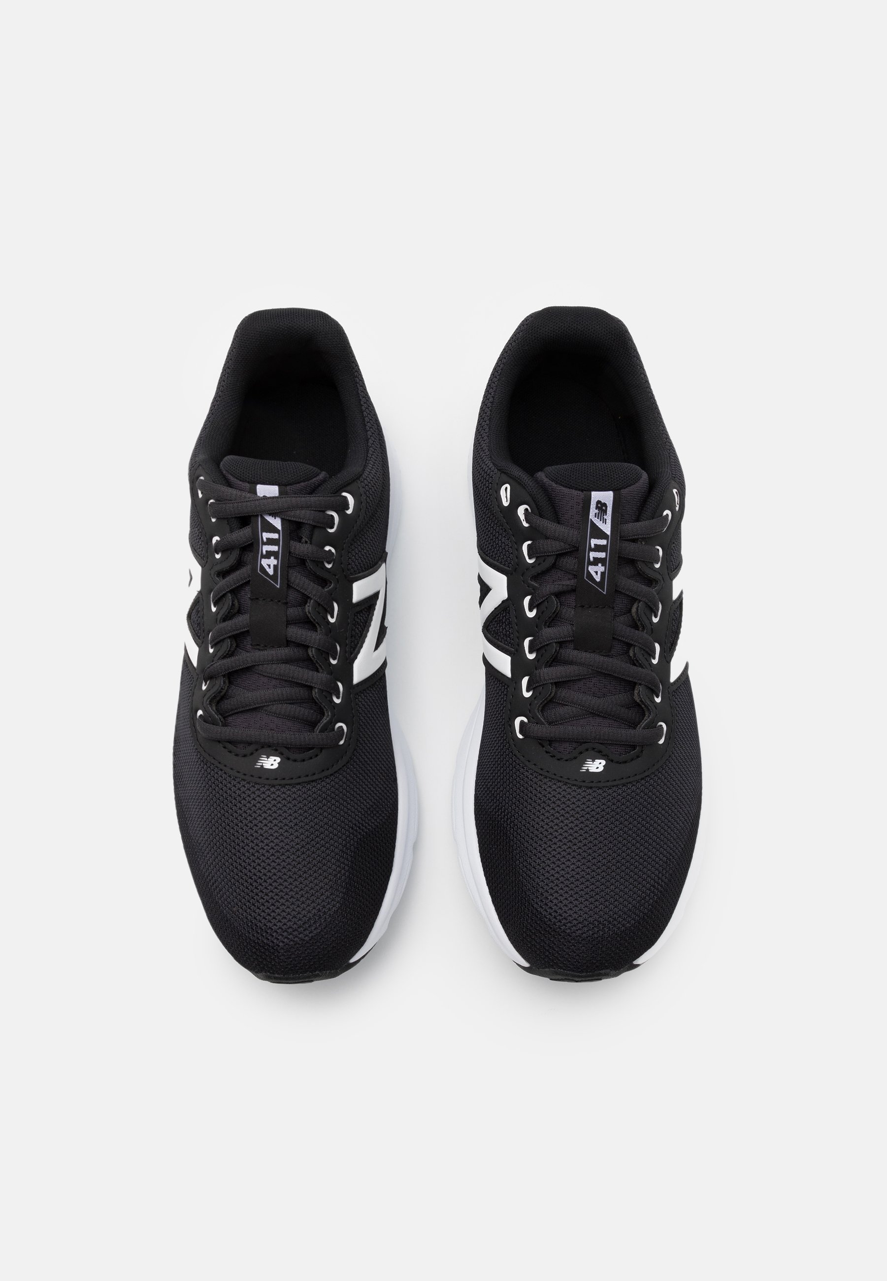 nike reposto sportscene