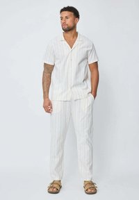 FRILIVIN SET - Pantalon classique - beige