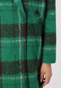 ONLY ONLADELINE LIFE CHECK COAT - Cappotto classico - green/mole/brown rice