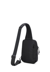 Borsa a tracolla nera con superficie in tessuto liscio, tracolla regolabile, tasca anteriore con zip e dettagli in rete sulla tracolla per una migliore traspirabilità.