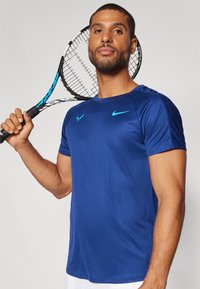 Nike Performance RAFA CHALLENGER - Spordi T-särk - blue void/laser blue