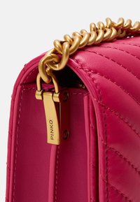 Pinko LOVE CLICK MINI - Borsa a tracolla - pink