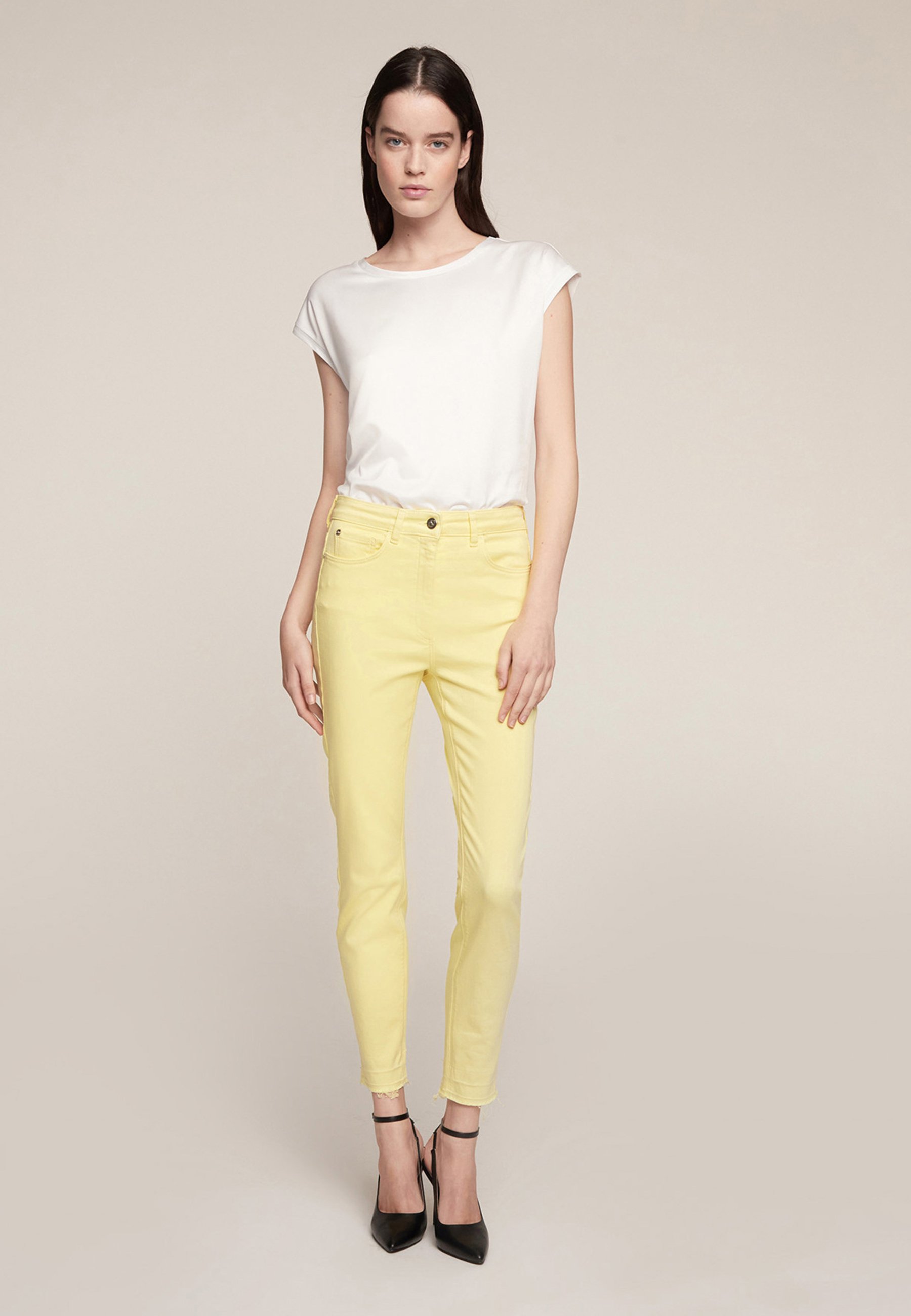 Motivi SKINNY IN DRILL - Pantaloni - giallo - Zalando.it