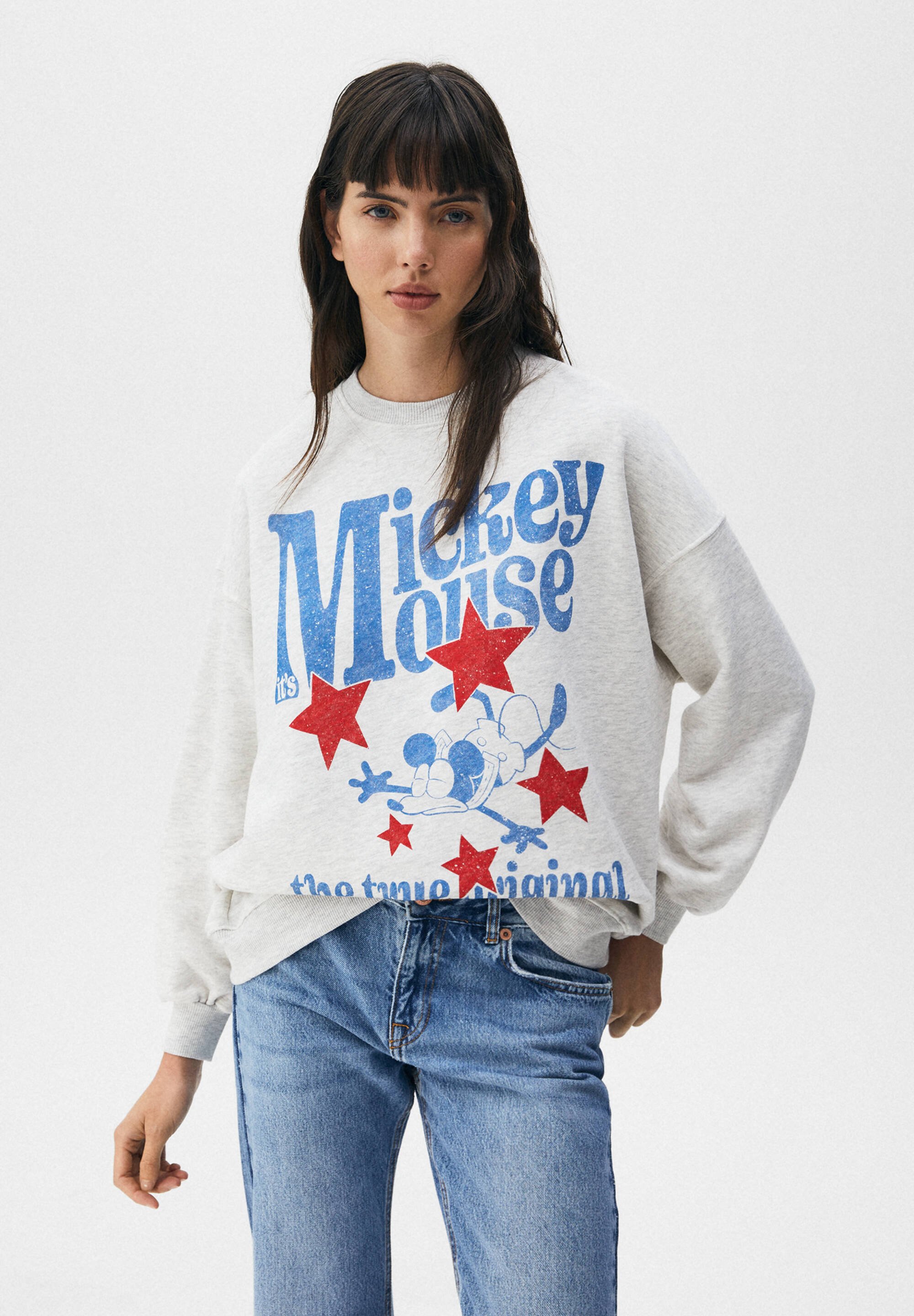 pull and bear mickey mouse t shirt