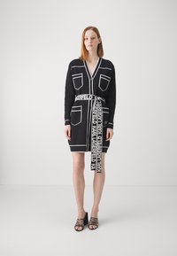 KARL LAGERFELD - BRANDED BELTED CARDIGAN - Vest - black/white Miniatuurafbeelding 1