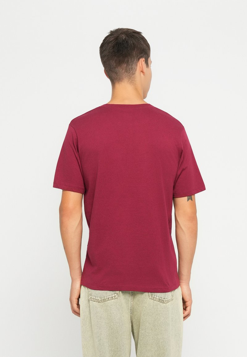 Cotton Plain Jack N Jones T Shirt, Round Neck at ₹ 434 in New Delhi