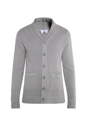 Grå strikket cardigan med sjalskrave, fem knapper og to forlommer. Den teksturerede stof og ribbede manchetter tilføjer detaljer.