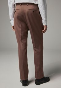 Next Pantaloni de costum - red