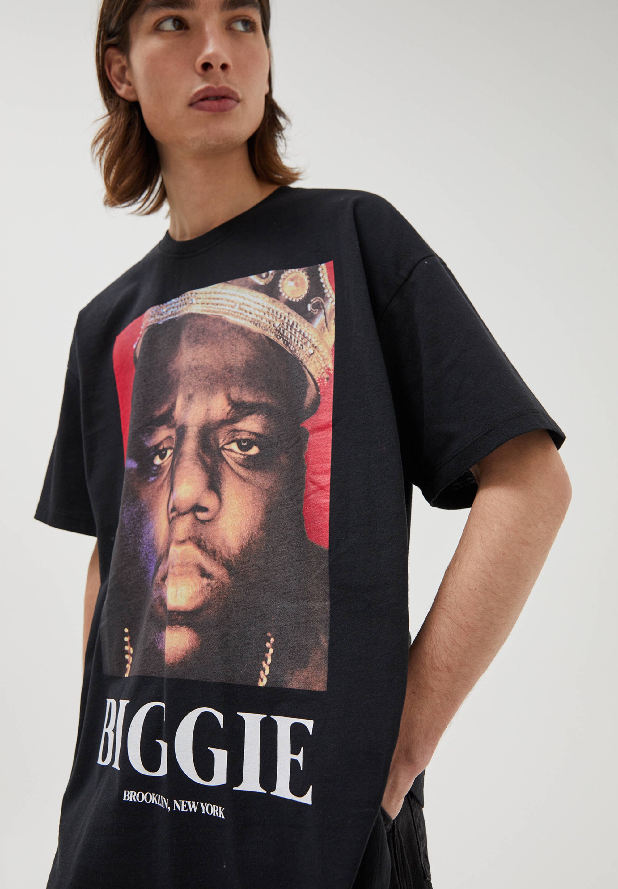 pull and bear biggie t shirt