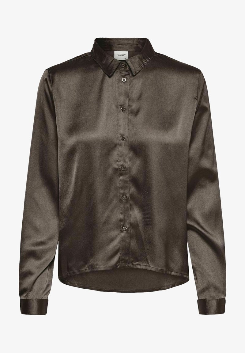 Brun satin skjorte med knapper, krave, lange ærmer og buet kant. Har en glat tekstur og matchende knapper foran.