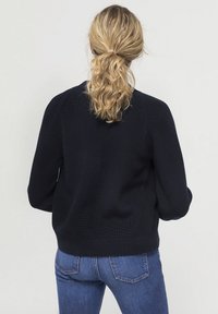 hessnatur Cardigan - blue