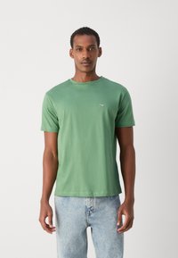 GANT PRINTED ARCHIVE SHIELD - T-shirt basique - dried forest