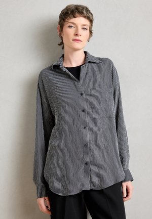 BLOUSE CASUAL FIT OPEN KENT COLLAR LONG SLEEVE STRIPES - Camicia - navy/offwhite