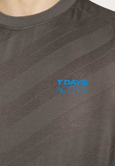 7 DAYS Active UNISEX - Μπλούζα - raven