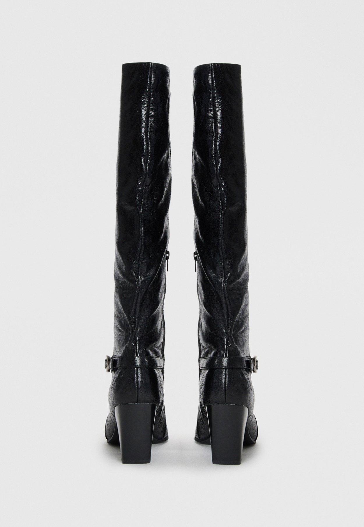 SADDLE